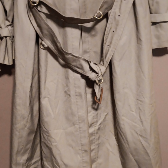 Burberry  trench coat  size R40 - Picture 6 of 14
